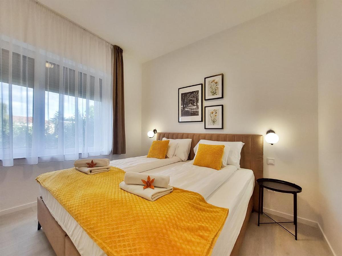 Linden Apartman 106 - Adults Only Мошонмадяровар Екстер'єр фото